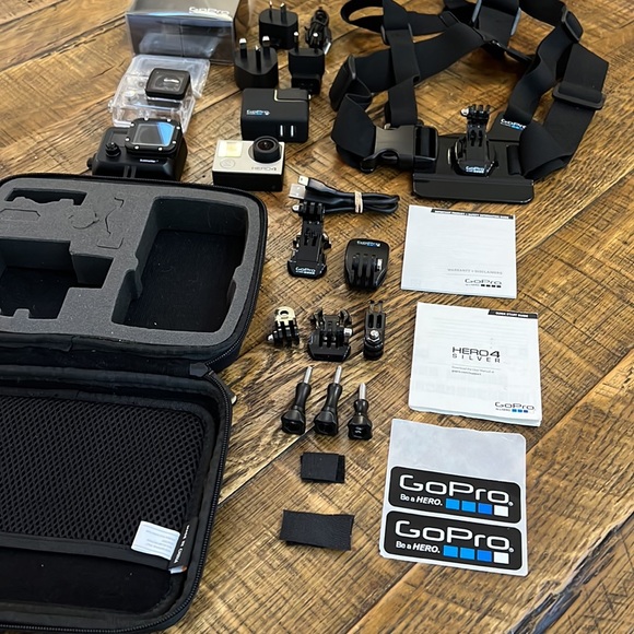 GoPro Hero 4 Silver Bundle! - Picture 3 of 10